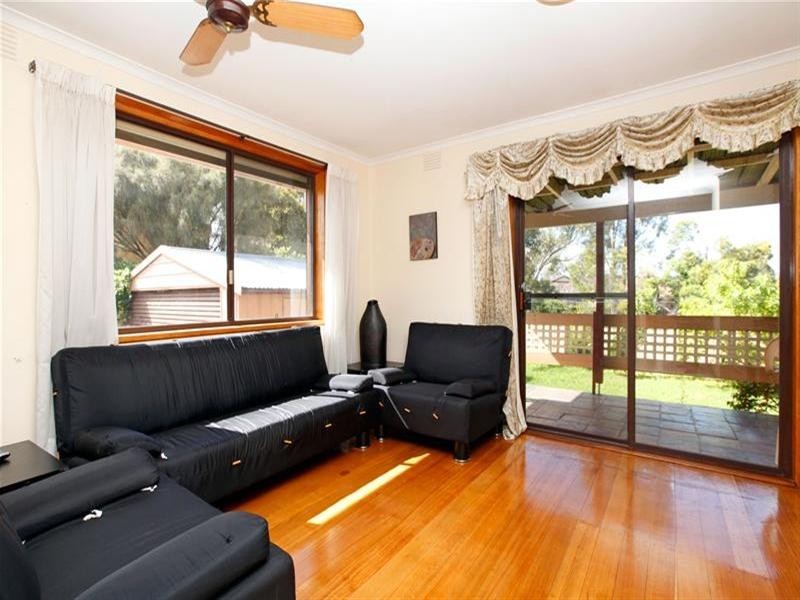 7 Cabernet Crescent, Bundoora VIC 3083