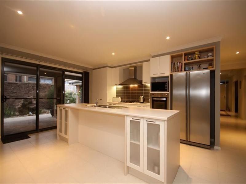 3 Keys Street, Doreen VIC 3754