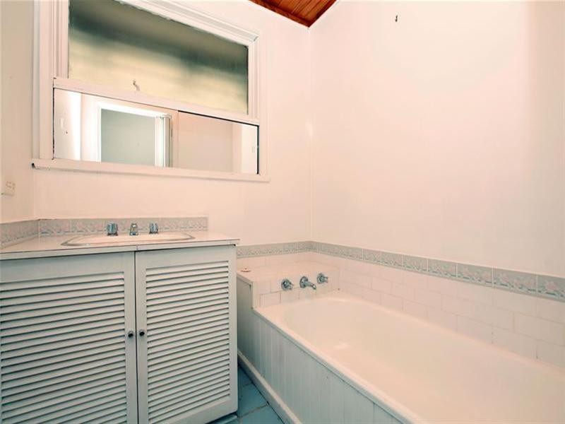 10 Sussex Street, Bundoora VIC 3083