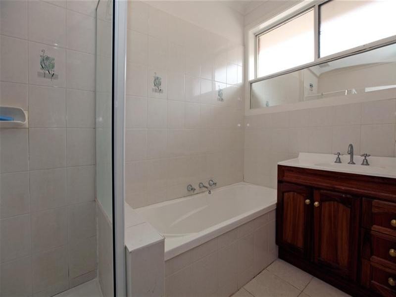 29 Janet Crescent, Bundoora VIC 3083