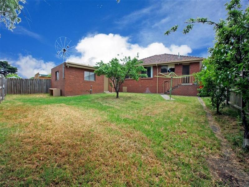 29 Janet Crescent, Bundoora VIC 3083