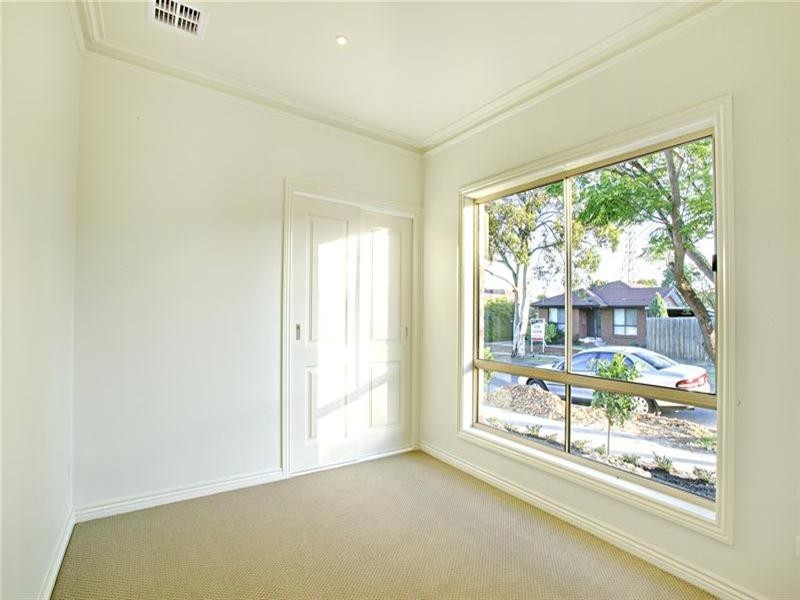 1B Elizabeth Grove, Bundoora VIC 3083