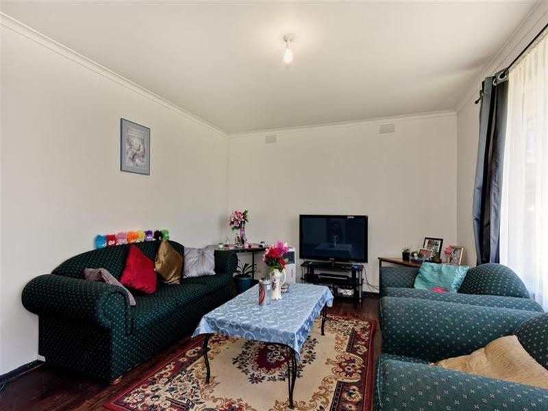 9 Julie Street, Bundoora VIC 3083