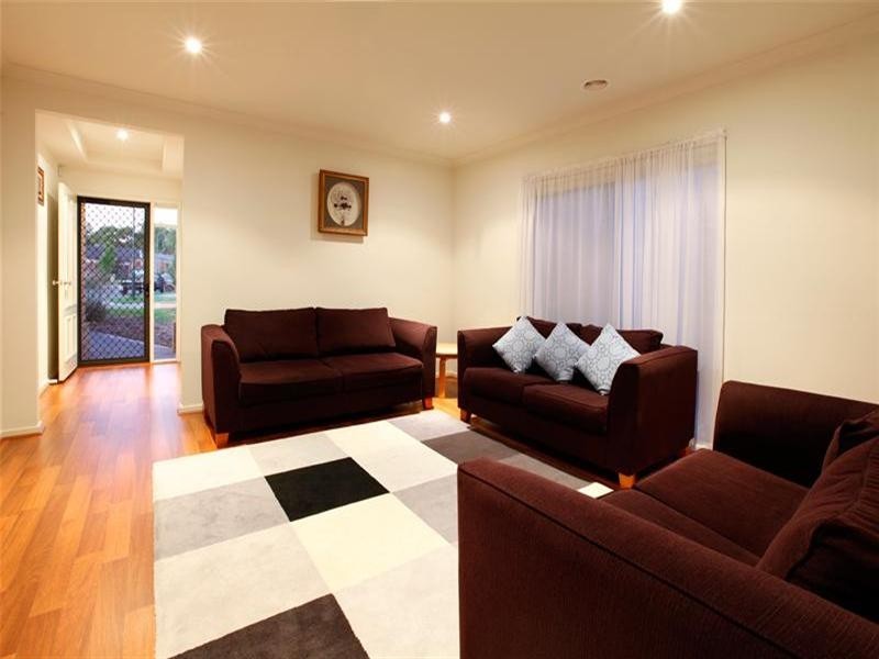 12 St Johns Court, South Morang VIC 3752