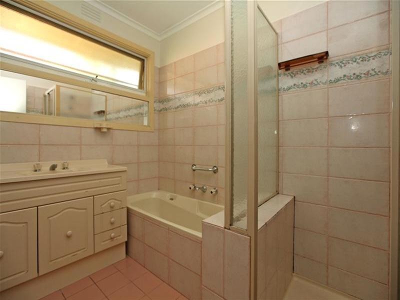 398 Grimshaw Street, Bundoora VIC 3083