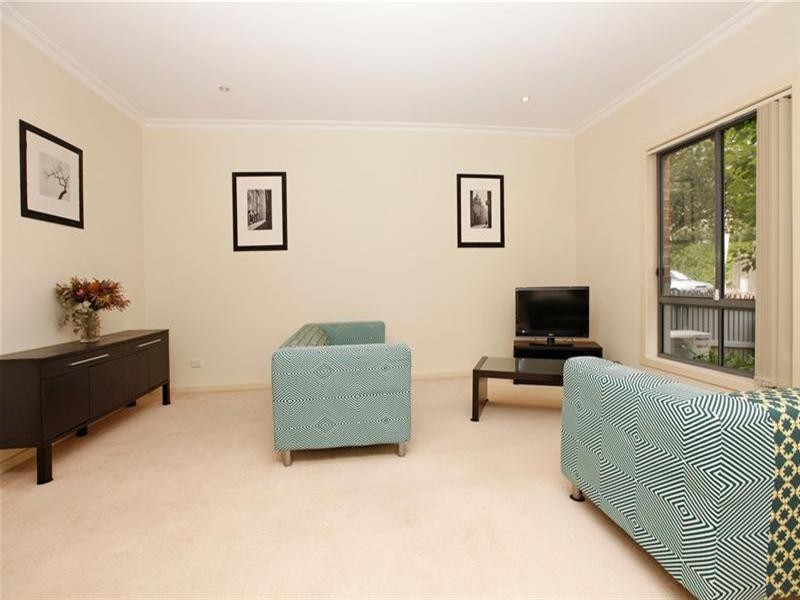 4/2 Shoalhaven Street, Bundoora VIC 3083