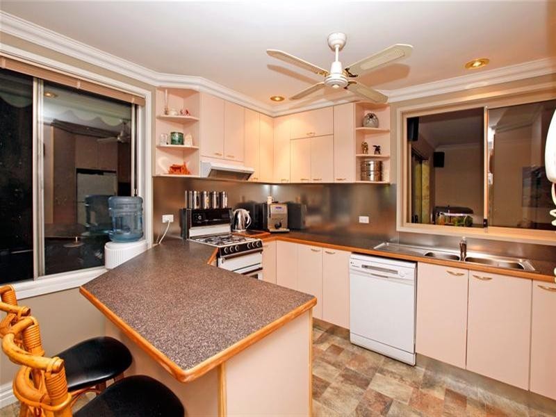 44 Balmoral Avenue, Bundoora VIC 3083