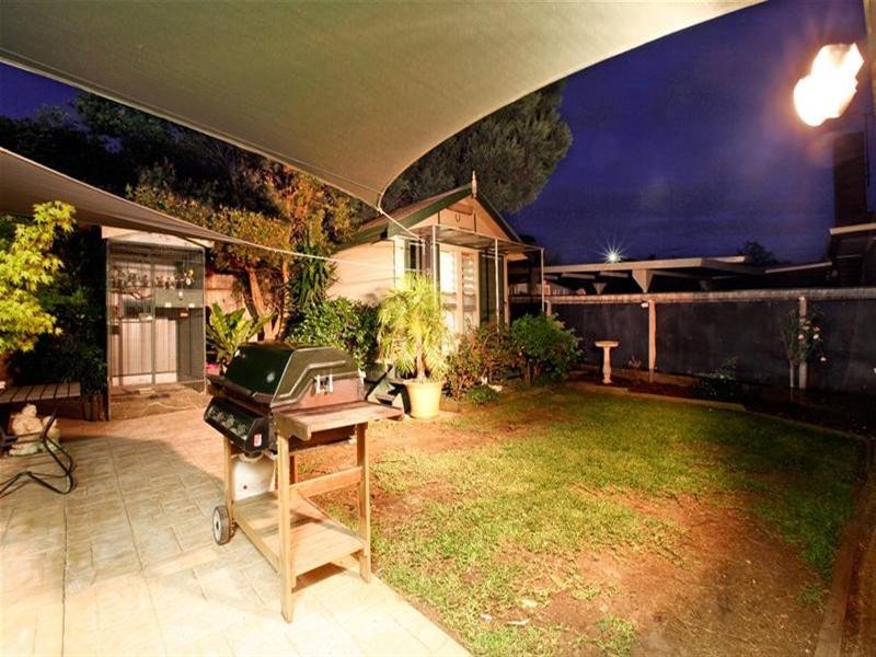 44 Balmoral Avenue, Bundoora VIC 3083