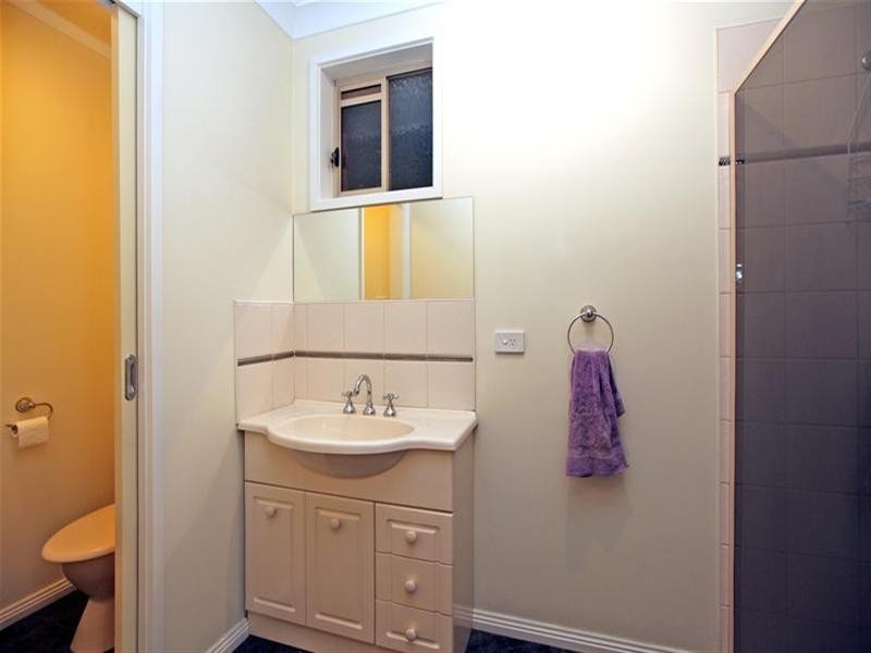 44 Balmoral Avenue, Bundoora VIC 3083