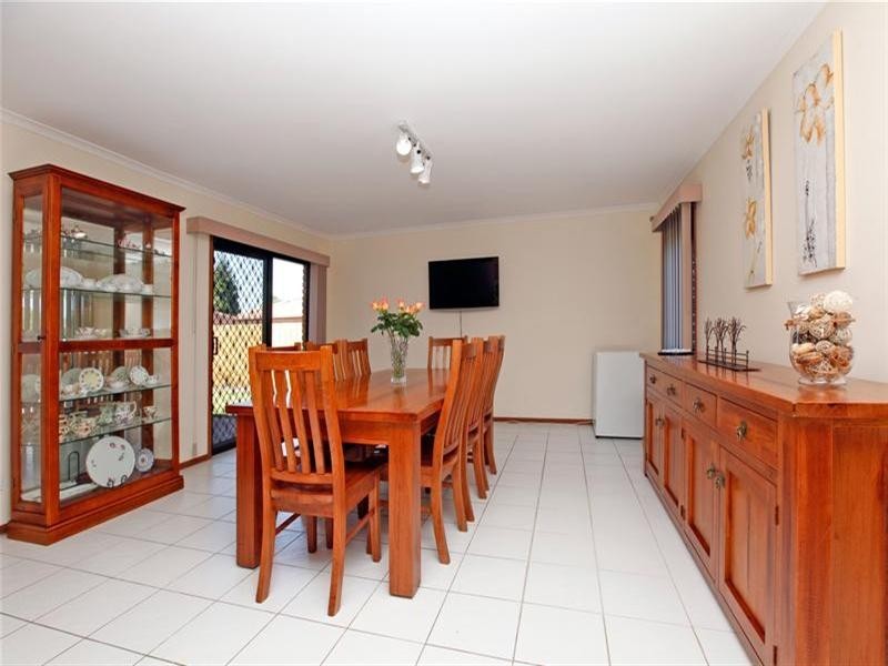 14 Brentfield Court, Mill Park VIC 3082