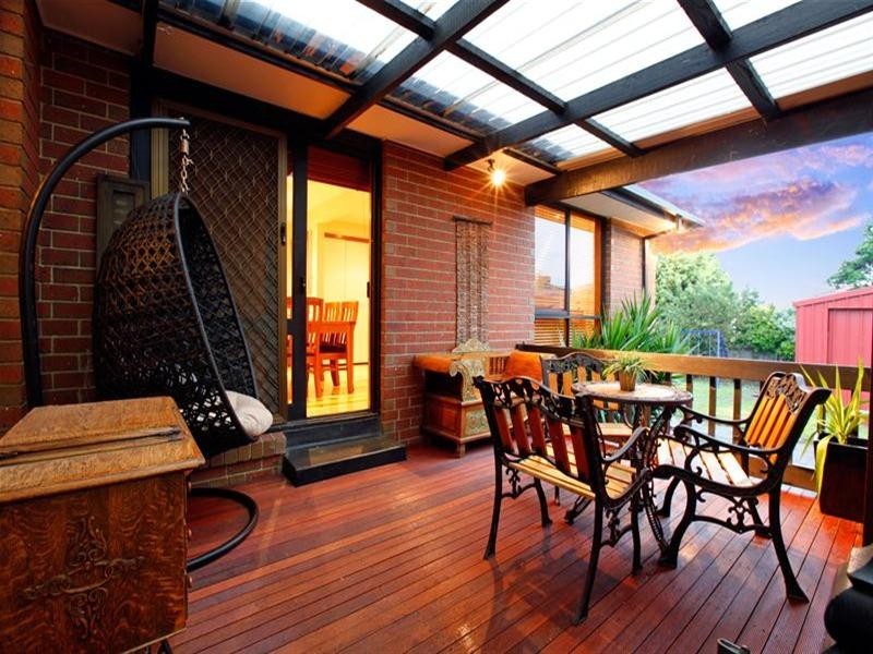 10 Centenary Drive, Mill Park VIC 3082