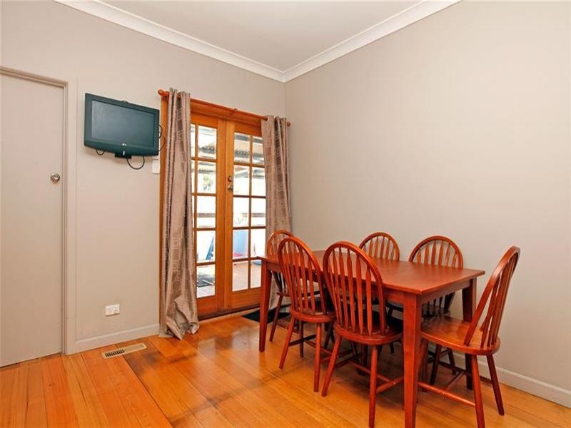 39 Clunes Street, Kingsbury VIC 3083