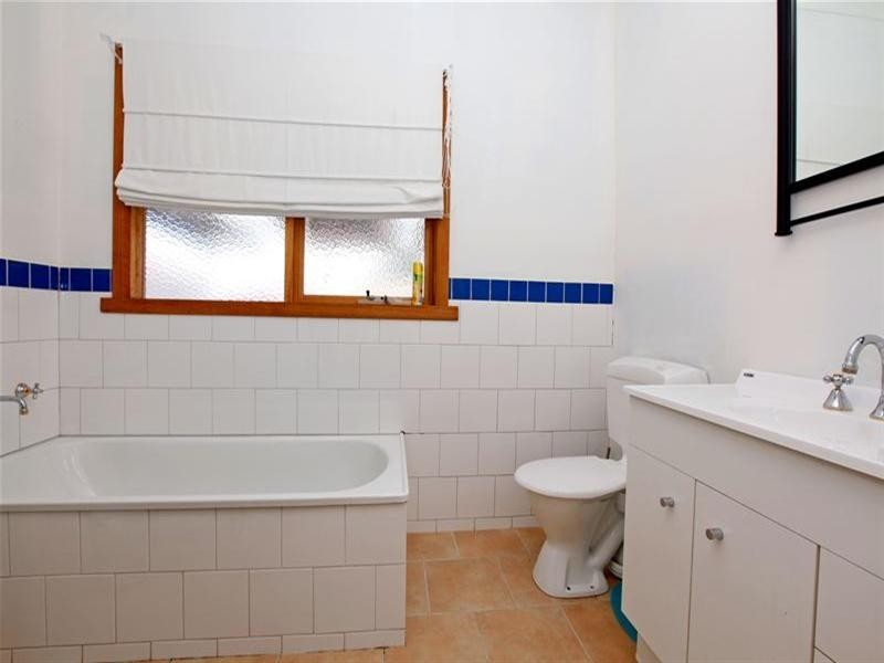 39 Clunes Street, Kingsbury VIC 3083