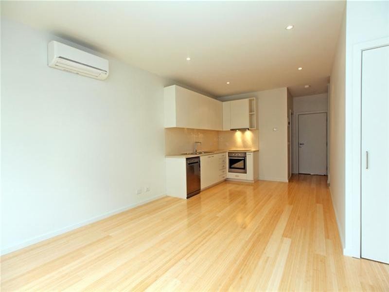 8 Waxflower Crescent, Bundoora VIC 3083