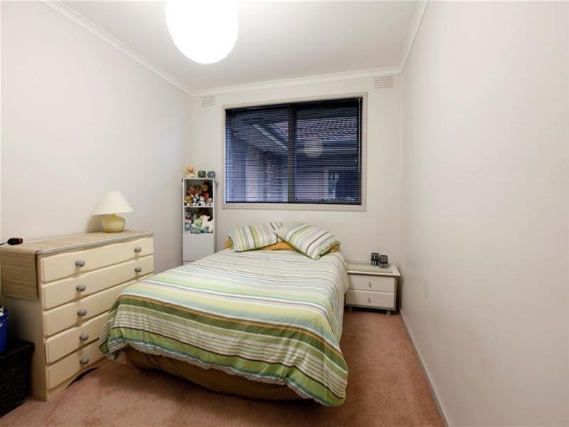 30 Chaucer Crescent, Bundoora VIC 3083