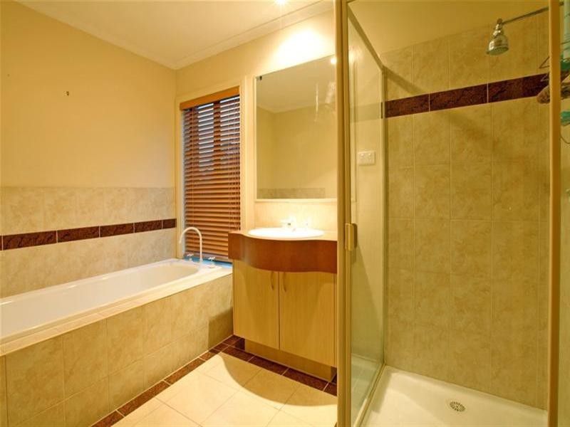 283 McKimmies Road, Bundoora VIC 3083