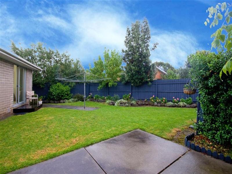 39 Greenwood Drive, Bundoora VIC 3083