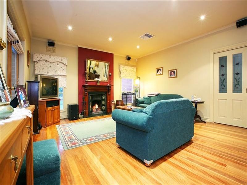 35 Honeyeater Terrace, South Morang VIC 3752