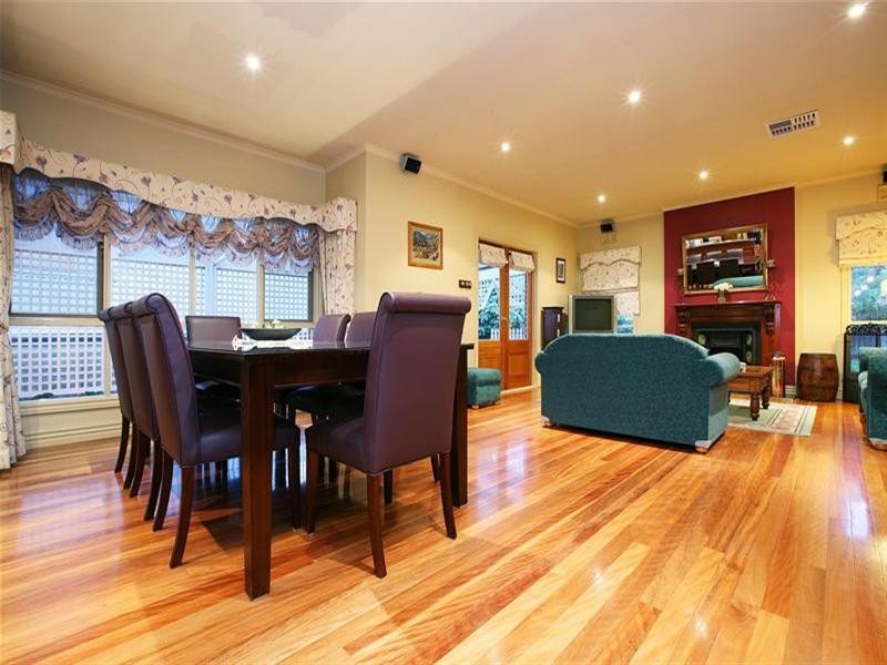 35 Honeyeater Terrace, South Morang VIC 3752