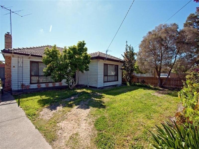 67 Mountview Road, Thomastown VIC 3074