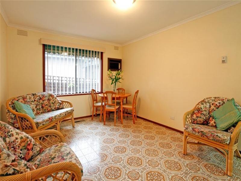 24 Luton Way, Bundoora VIC 3083