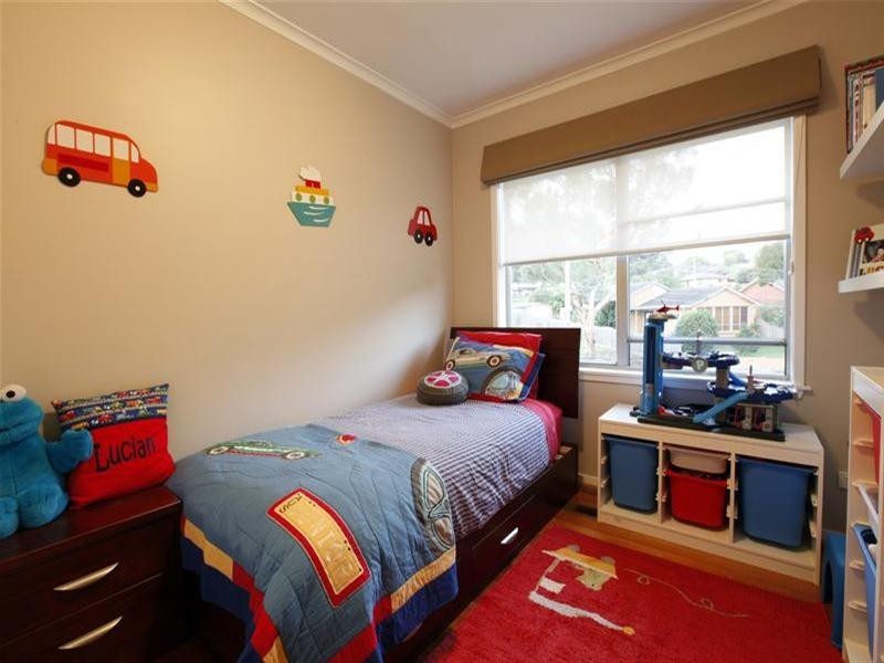 9 Gabonia Avenue, Watsonia VIC 3087