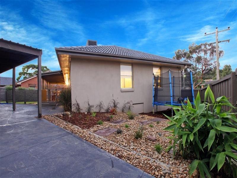 9 Gabonia Avenue, Watsonia VIC 3087