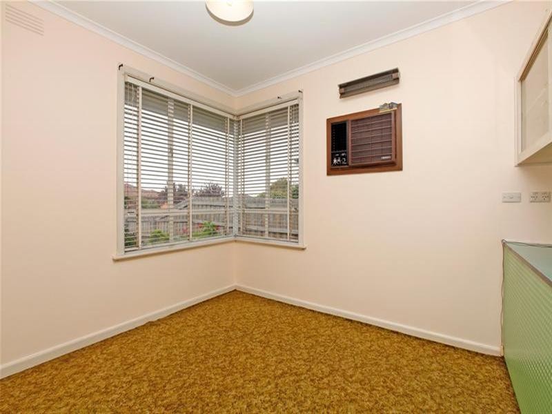 112 Dunne Street, Kingsbury VIC 3083