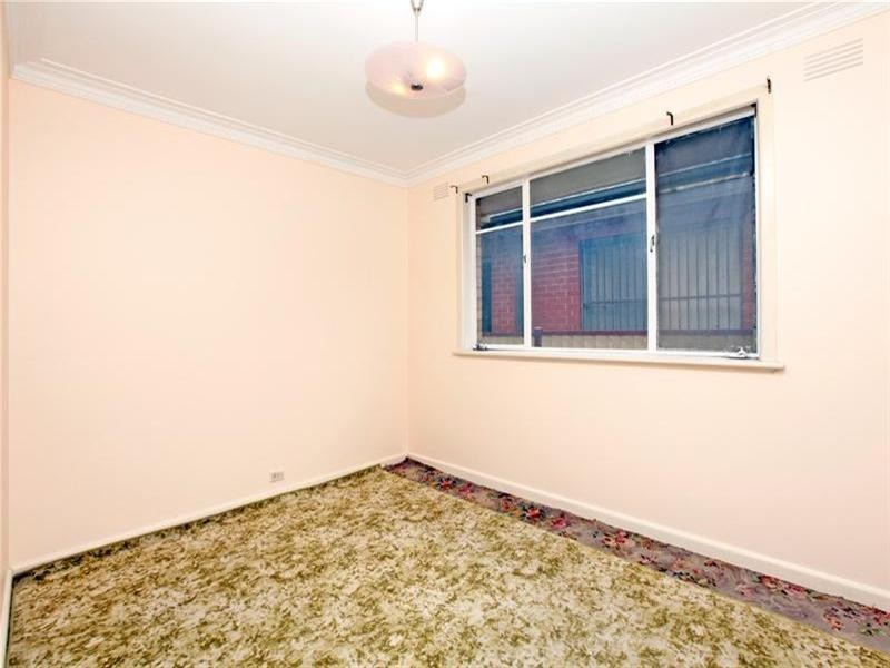 112 Dunne Street, Kingsbury VIC 3083