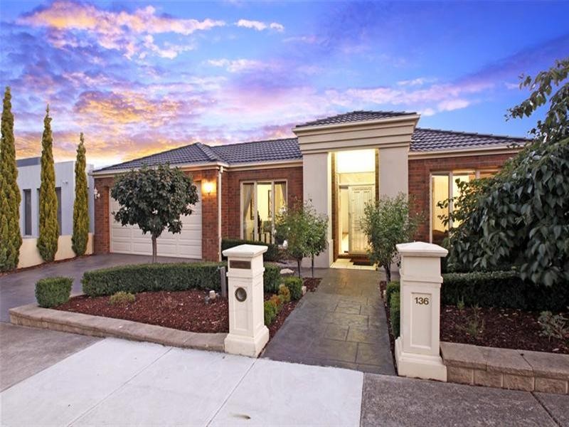 136 Edmund Rice Parade, Bundoora VIC 3083