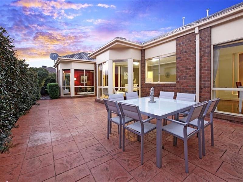 136 Edmund Rice Parade, Bundoora VIC 3083