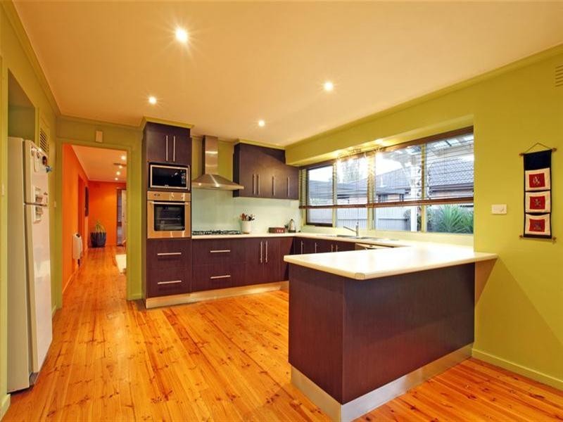 35 Freeman Crescent, Mill Park VIC 3082