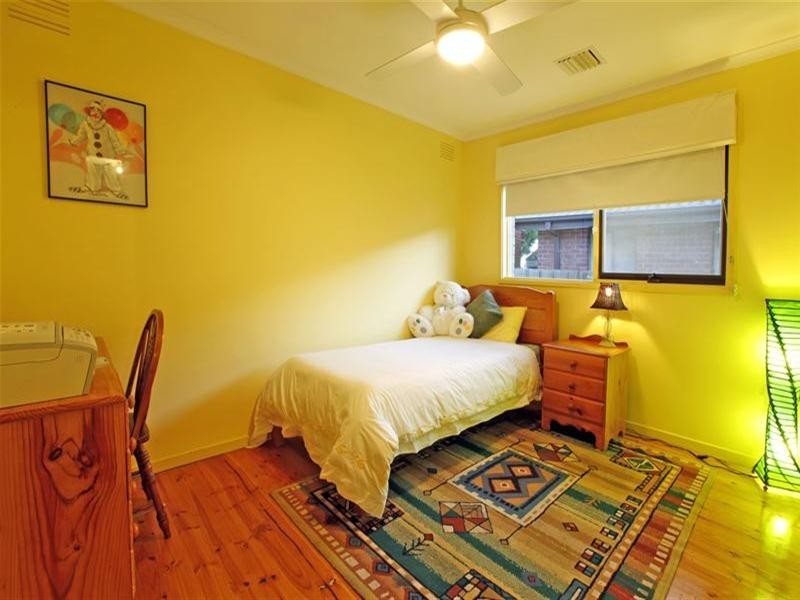 35 Freeman Crescent, Mill Park VIC 3082