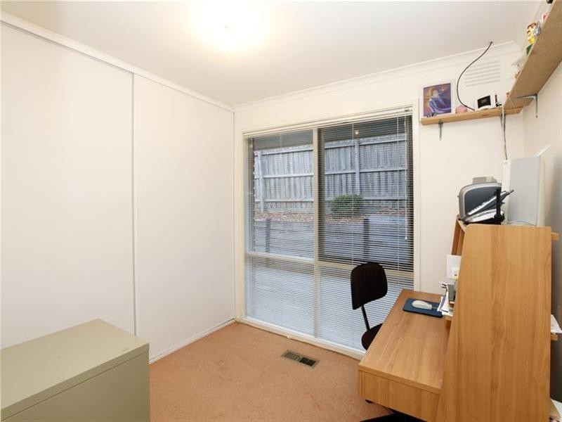 7 Leane Drive, Eltham VIC 3095