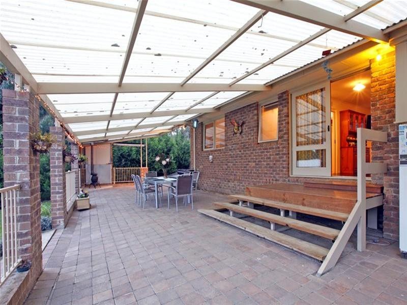 7 Leane Drive, Eltham VIC 3095