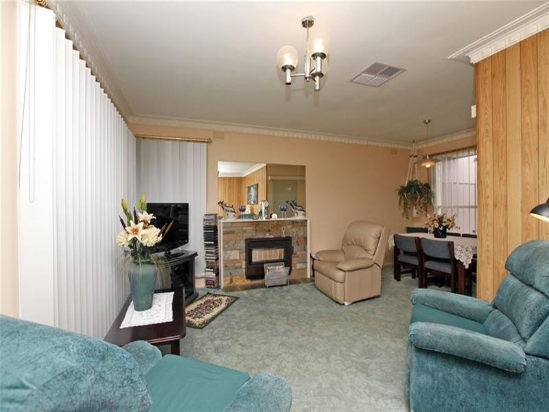 66 Green Avenue, Kingsbury VIC 3083