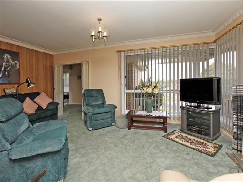 66 Green Avenue, Kingsbury VIC 3083