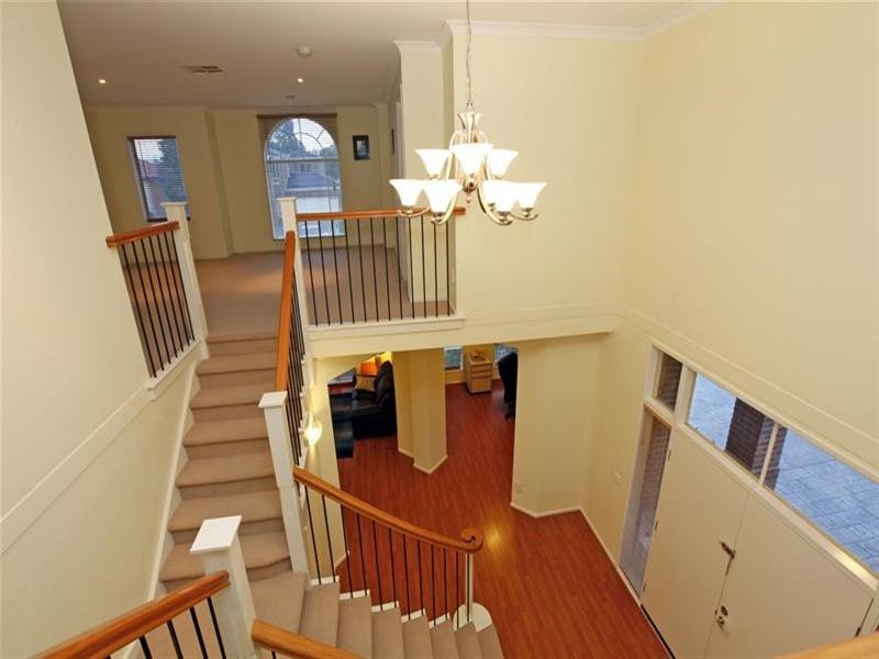 14 Redmond Court, Bundoora VIC 3083