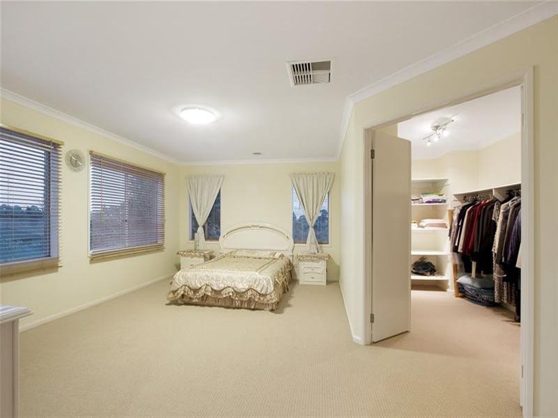 14 Redmond Court, Bundoora VIC 3083