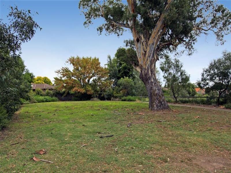 14 Redmond Court, Bundoora VIC 3083