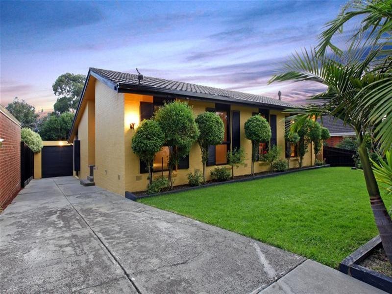34 Bimbadeen Crescent, Yallambie VIC 3085