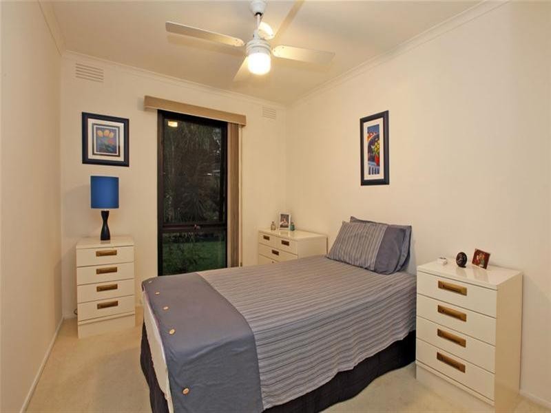 34 Bimbadeen Crescent, Yallambie VIC 3085