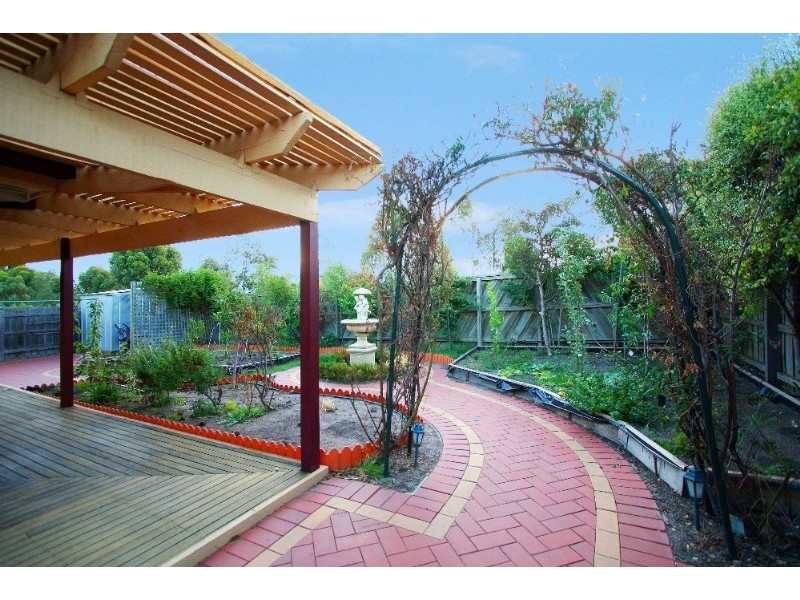 59 Telopea Crescent, Mill Park VIC 3082