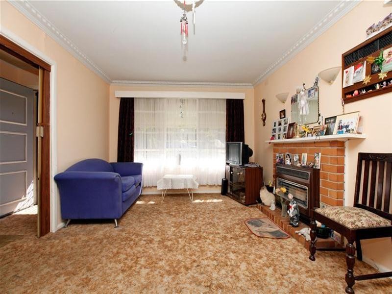 3 Golf Avenue, Kingsbury VIC 3083