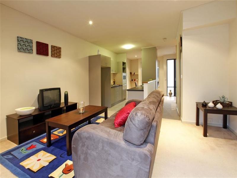 12/70 Grange Boulevard, Bundoora VIC 3083