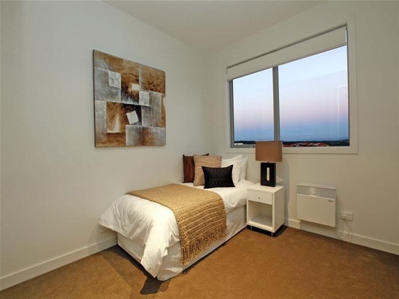 36 Chancellor Avenue, Bundoora VIC 3083