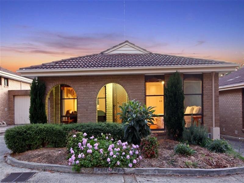 2/82 Dunvegan Crescent, Macleod VIC 3085