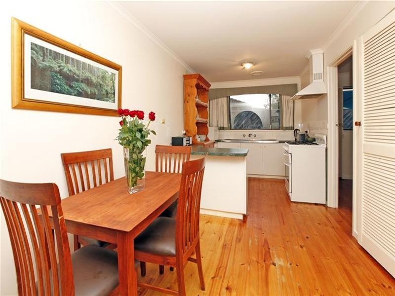 2/82 Dunvegan Crescent, Macleod VIC 3085