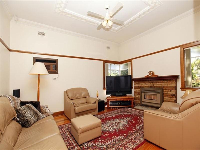 1 Dunstan Street, Preston West VIC 3072