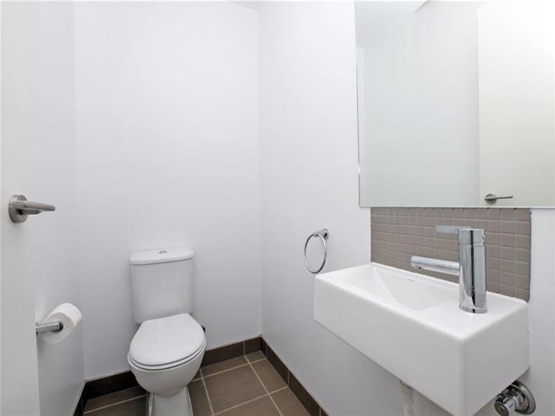 8/68 Janefield Drive, Bundoora VIC 3083